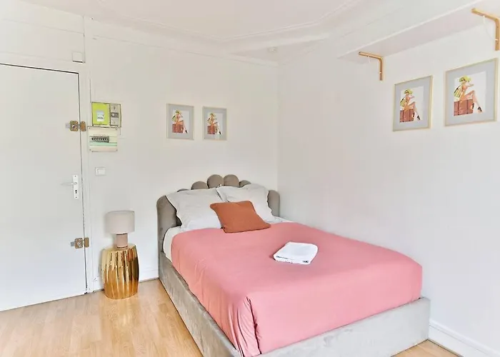Petit Studio Paris Voltaire Nation